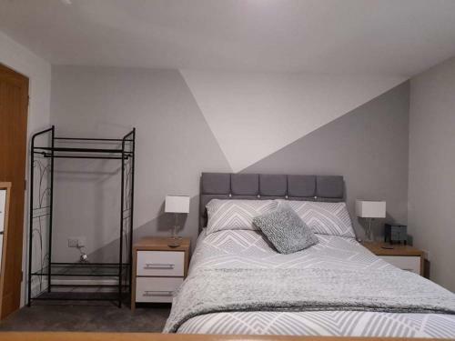 Outstanding Modern 1-bed House In Chippenham