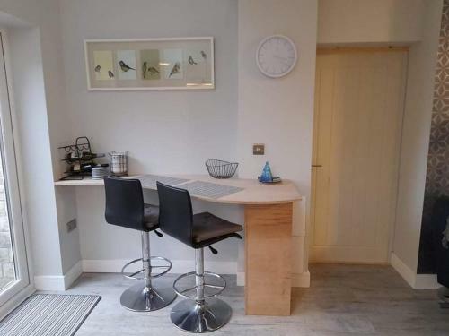 Outstanding Modern 1-bed House In Chippenham