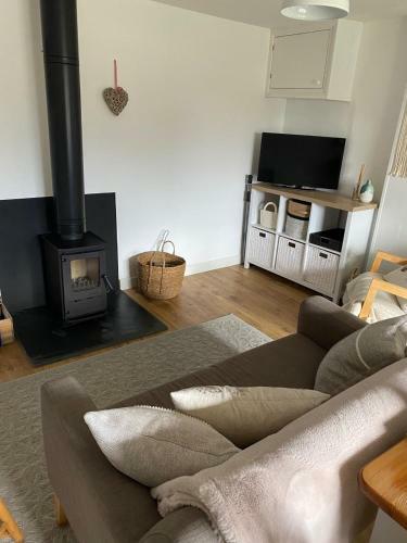 Cosy Cotswolds Self-contained One Bedroom Cottage