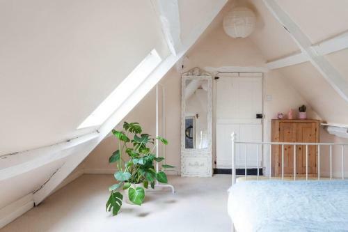 Spacious Loft Apartment In Cotswold Village