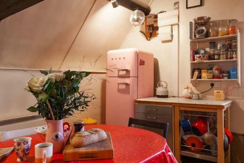 Spacious Loft Apartment In Cotswold Village