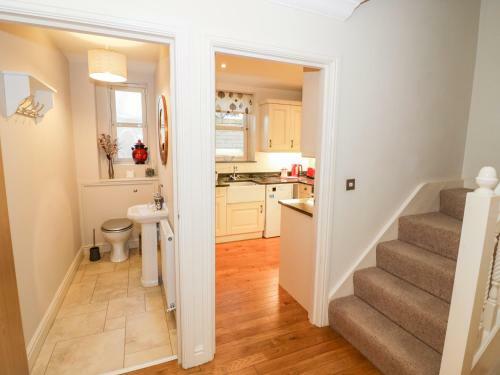 Laburnum Cottage