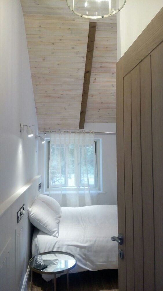 Bed & Breakfast The Kingsley At Eversley