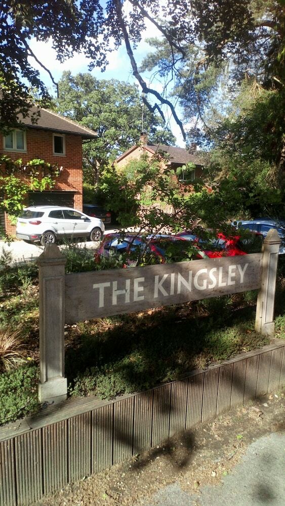 Bed & Breakfast The Kingsley At Eversley