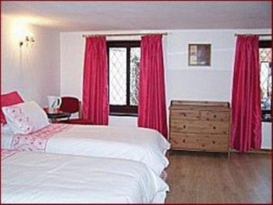 Hostal Pentre Riding Stables