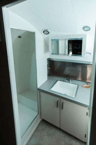 Silver Airstream Glamping & Rental