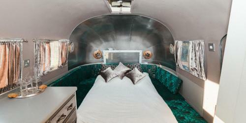 Silver Airstream Glamping & Rental