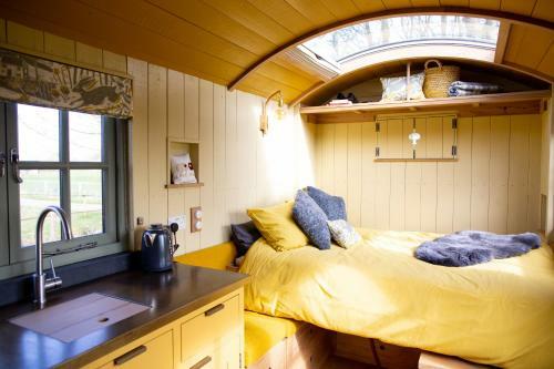 Little Plovers Shepherd Hut