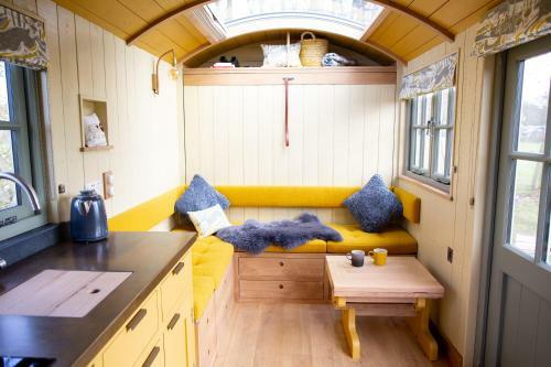 Little Plovers Shepherd Hut