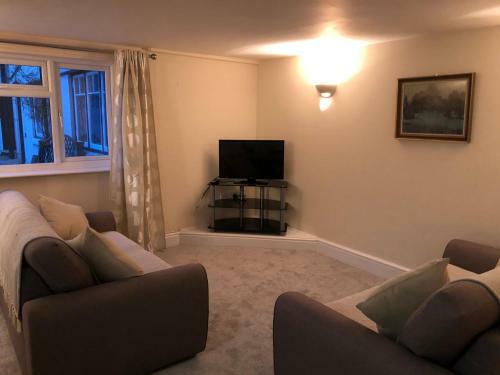9 Bromleys Court