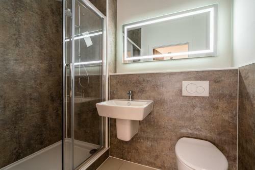 Apartamento Central Penthouse With Hot Tub & Views 23