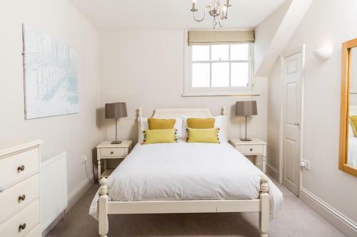 Dogulas House - By Luxury Apartments