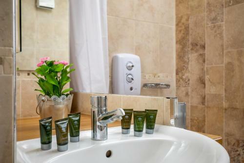 Bibury Cottage - Cheltenham