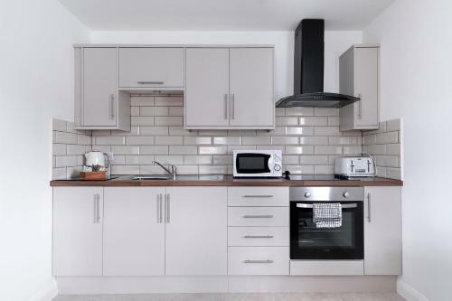 2 Bedroom Town Centre Apartment