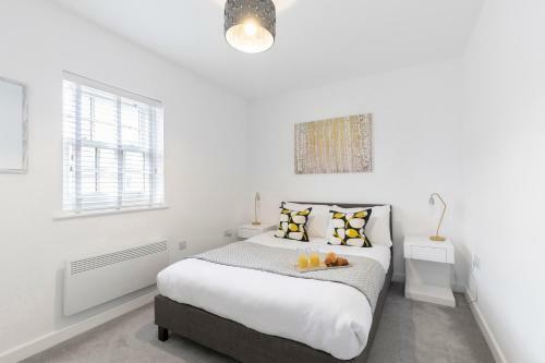 2 Bedroom Town Centre Apartment