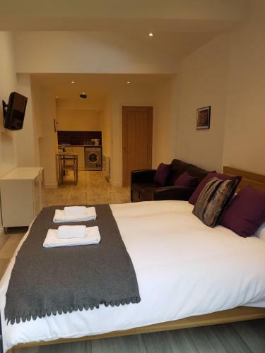 Leckhampton Road Apartments - Cheltenham