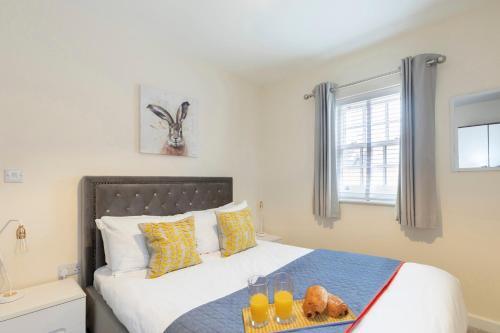 2 Bedroom Town Centre Apartment