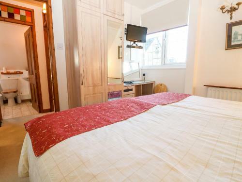 Chestnut Apartment