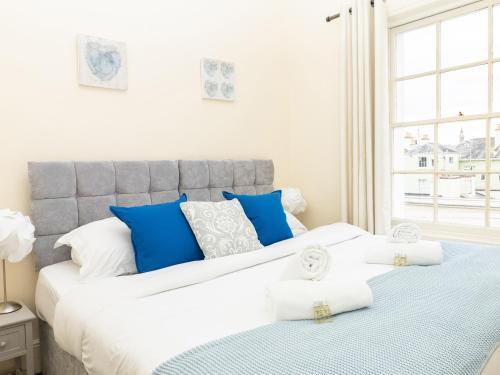 Top Floor Apartment