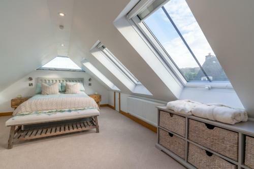 Hillview Hideaway With Hot Tub