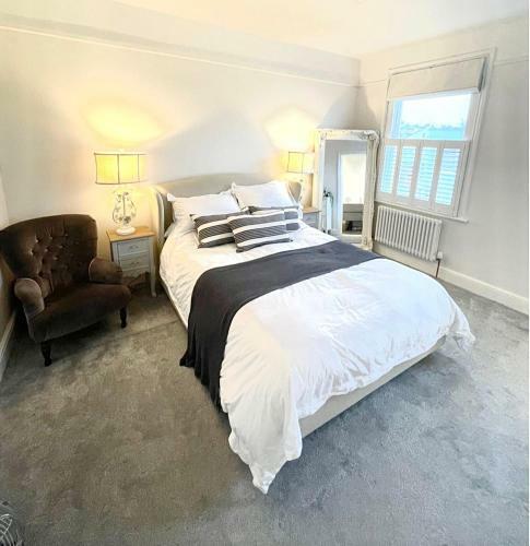 Luxury Home In Cheltenham Town Centre