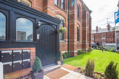 Luxury Chapel Apartment Within City Walls