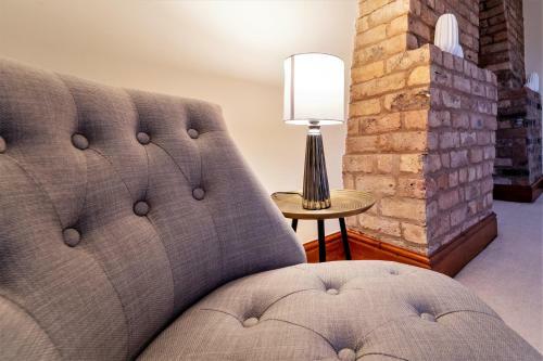 The Cottage In Chester, Sleeps 6 With Free Parking