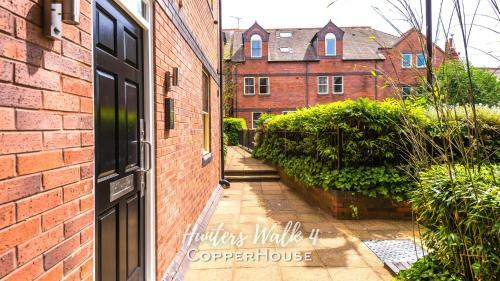 Chester City Centre Apartments With Parking