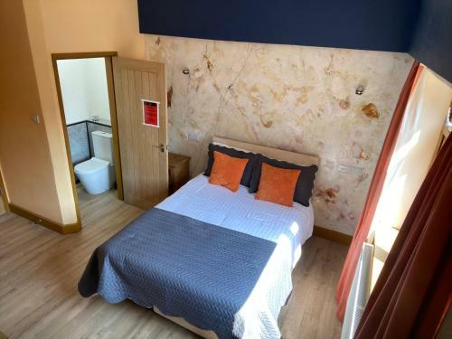 Ideal Abode Self Contained 4 Bedroom With En-suite
