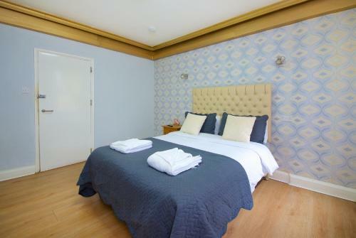 Ideal Abode Self Contained 4 Bedroom With En-suite