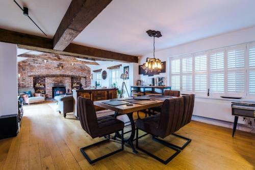 The Coach House