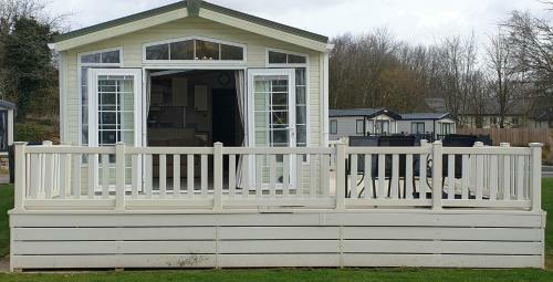 Caravan In The Cotswolds