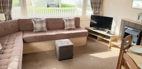 Caravan In The Cotswolds