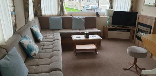 Caravan In The Cotswolds