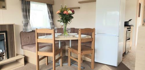 Caravan In The Cotswolds