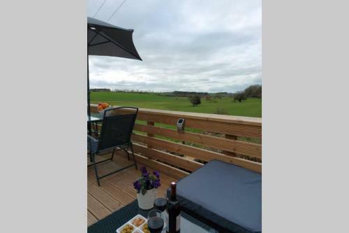 Large Static Motorhome - Stunning Countryside Views