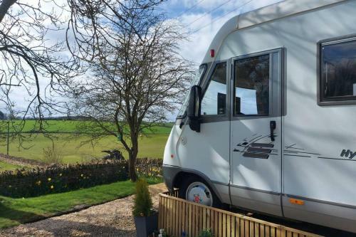 Large Static Motorhome - Stunning Countryside Views