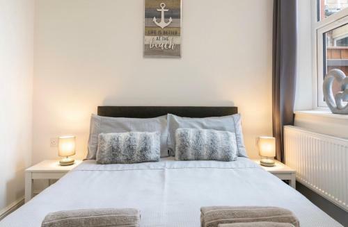 Hostal Megs Island Guest House