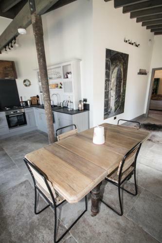 The Chicken Shed At Knowle Top