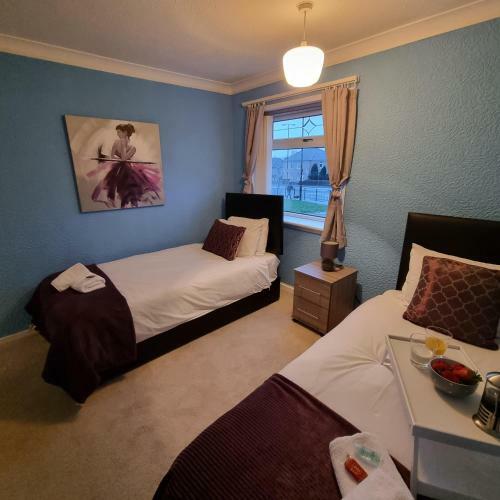 Premier - Whifflet Apartment