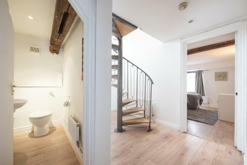 Colchester Town Duplex Apartment