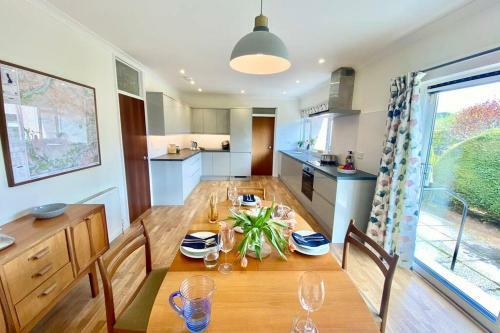 Unique,vintage Styled, Gorgeous Scottish Bungalow