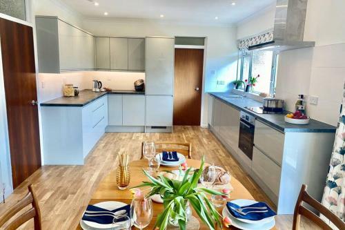 Unique,vintage Styled, Gorgeous Scottish Bungalow