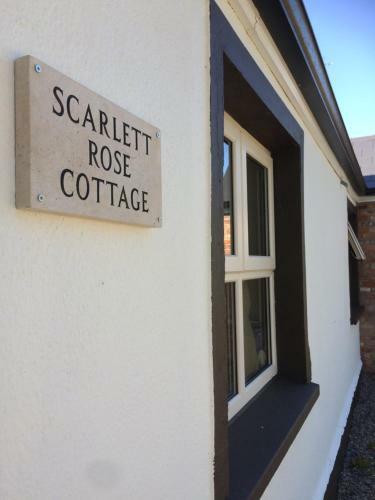 Scarlett Rose Cottage