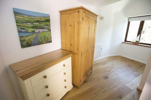 Middle Cottage - Tranquil Cottage Ideal For Walkers