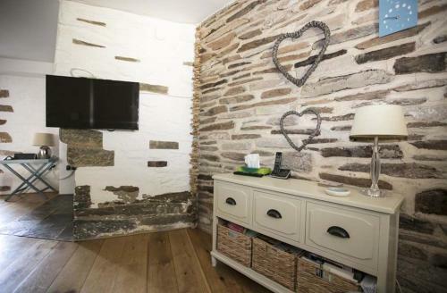 Middle Cottage - Tranquil Cottage Ideal For Walkers