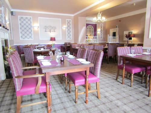 Hostal Kingswood Hotel