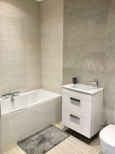 Impressive Newly Built Apartment