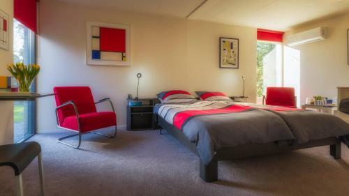 Bed & Breakfast B & B De Stijl