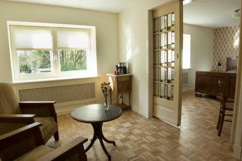B&B Perron 22